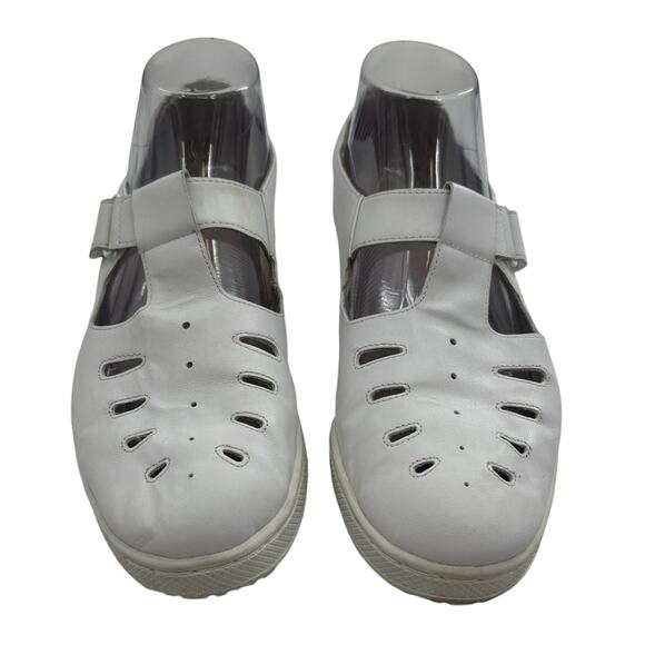 Propet White Leather Sandal Walker Closed Toe Comfort Shoes - Picture 2 of 9